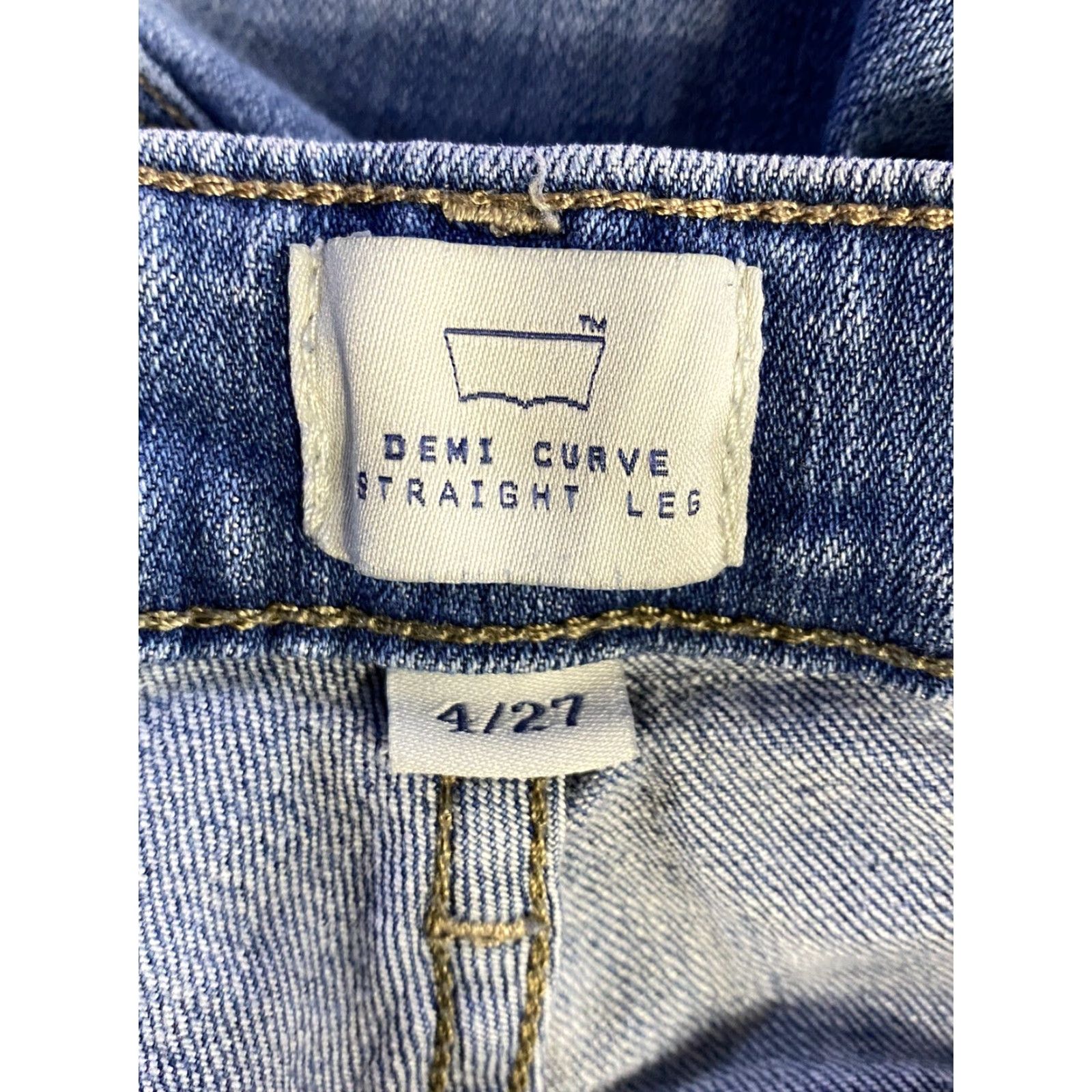 Levi's Womens Levi's Demi Curve Blue Denim Low Rise Straight Leg Jeans sz 4/27 Size 27" / US 4 / IT 40 - 6 Thumbnail