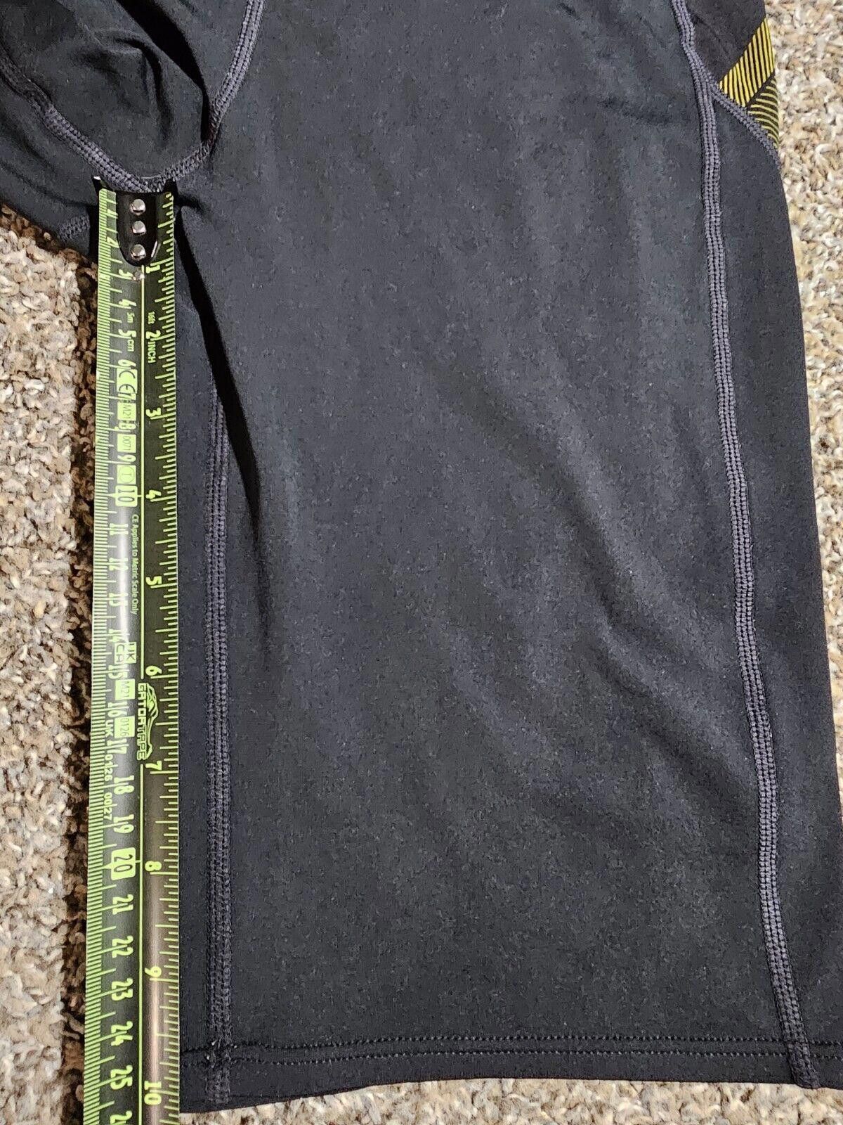 Adidas Adidas stretch bike athletic shorts Tag Size 34 Drawstring Size US 32 / EU 48 - 7 Thumbnail