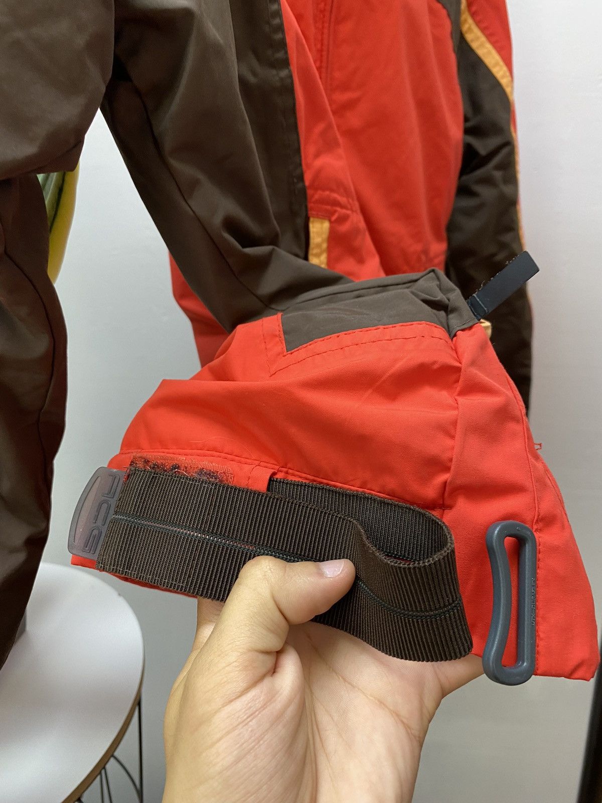 Nike ACG × Vintage Vintage Nike ACG Red Gorpcore Jacket Y2K M Size M / US 6-8 / IT 42-44 - 11 Thumbnail
