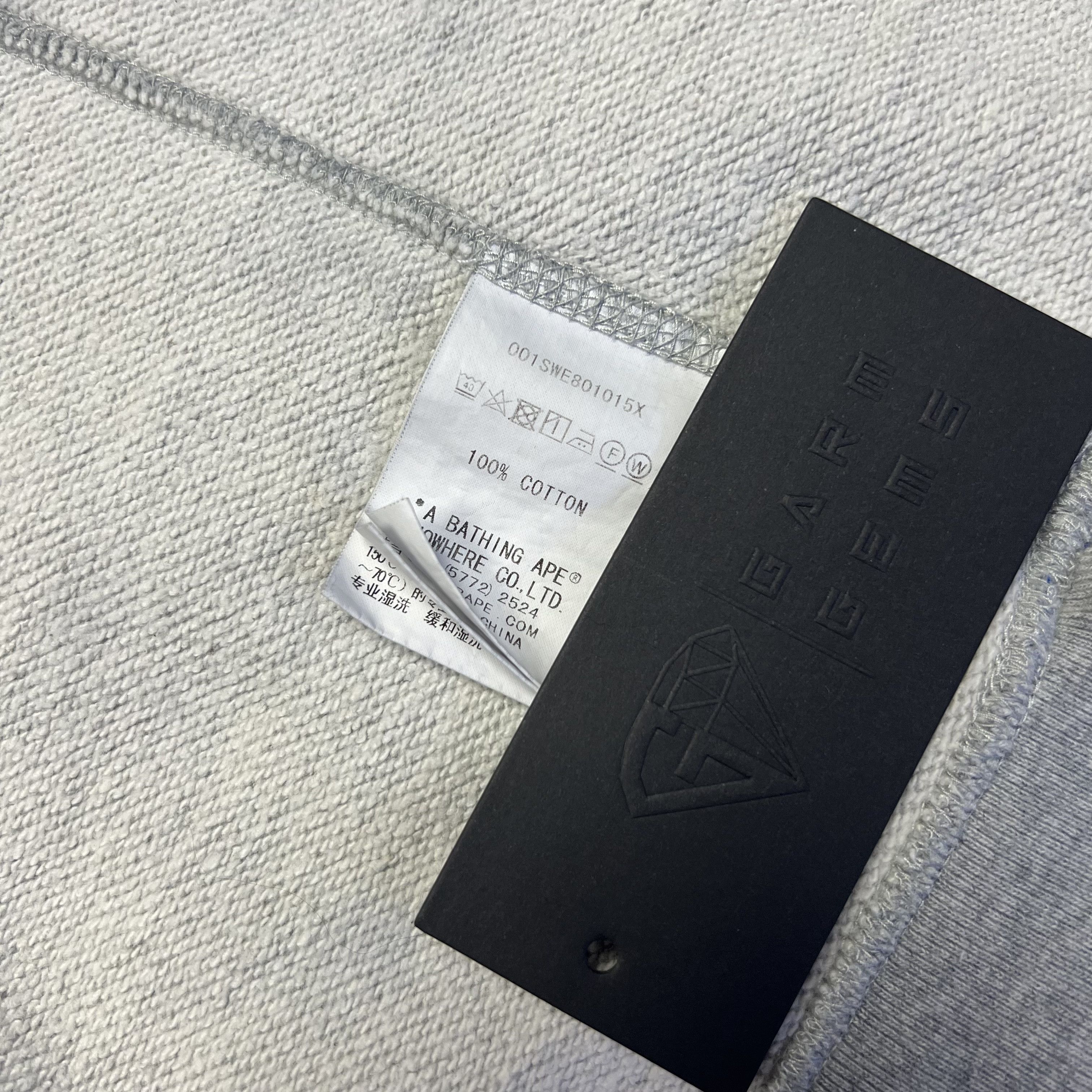 Bape A Bathing Ape Rainbow Logo Sweatshirt Size US M / EU 48-50 / 2 - 6 Thumbnail