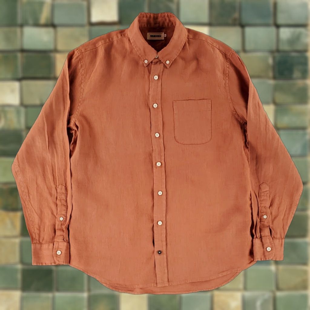 Taylor Stitch Taylor Stitch Shirt Long Sleeve 100% Linen Burnt Orange Lightweight Mens L 42 Shirt Mens L Orange Linen Burnt Orange Size US L / EU 52-54 / 3 - 1 Thumbnail