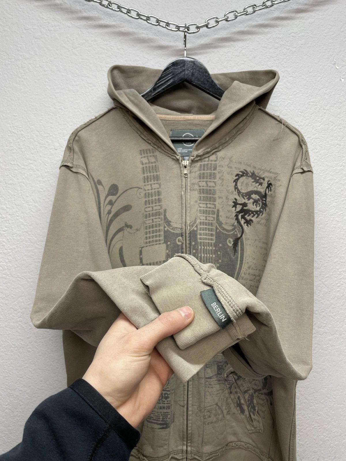 Hard Rock Cafe Vintage Y2K Hard Rock Cafe Berlin Over Print Zip Hoodie Size US L / EU 52-54 / 3 - 10 Thumbnail