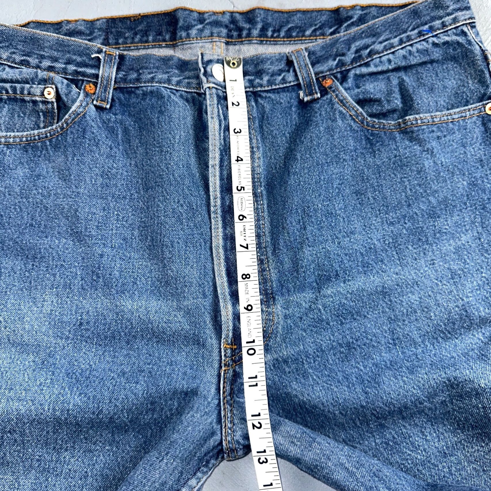 Levi's VINTAGE Levi's 501 Jeans Straight Men Blue 90s USA 40x30 Regular 30 Inseam Classic Mid Rise 10-12 Comfort Button Closure Denim Cotton Size US 40 / EU 56 - 7 Thumbnail