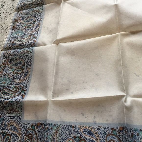 Vintage Paisley Scarf Handkerchief Size ONE SIZE - 3 Thumbnail