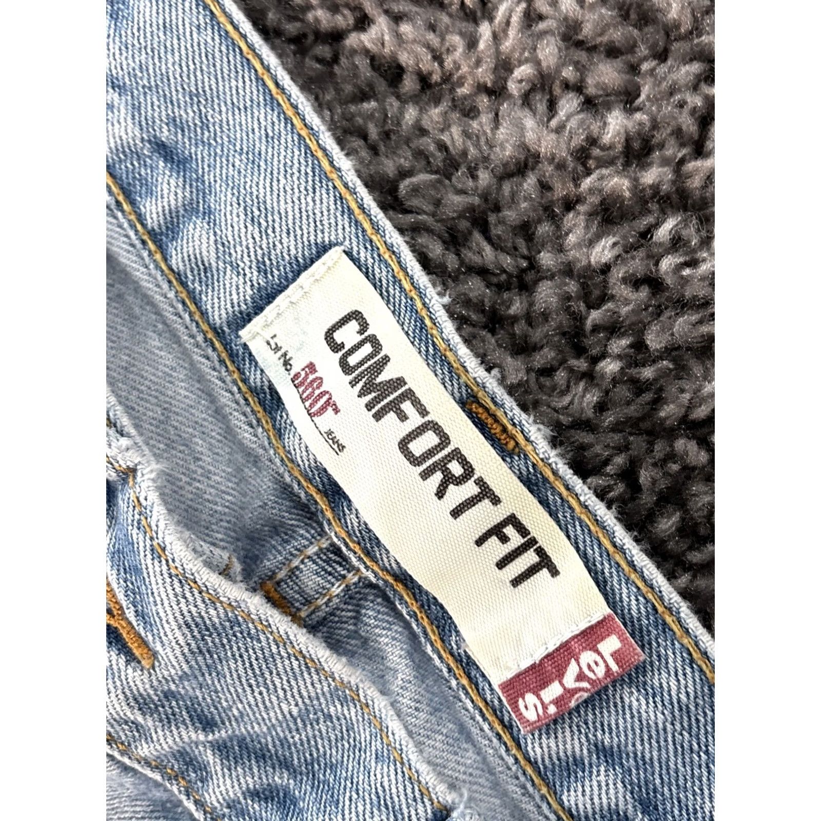 Levi's VTG Levi's 560 Jeans Men's 38x34 Denim Distressed 5-Pocket Zip Button Relaxed Tapered Blue USA City Hip Hop Western Size US 38 / EU 54 - 5 Thumbnail