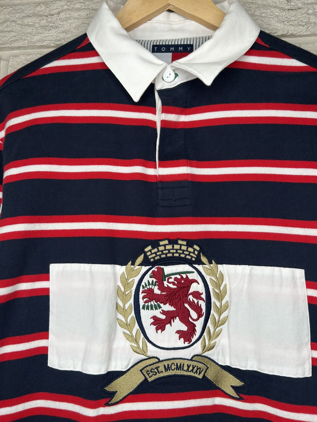 Tommy Hilfiger Tommy Jeans Crest Striped Rugby Top Size US M / EU 48-50 / 2 - 3 Thumbnail
