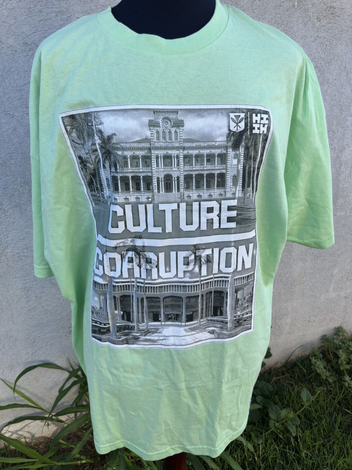 Other Hawaii's Finest T-Shirt Green Hawaiian Print Men's 3XL Size US XXL / EU 58 / 5 - 1 Thumbnail