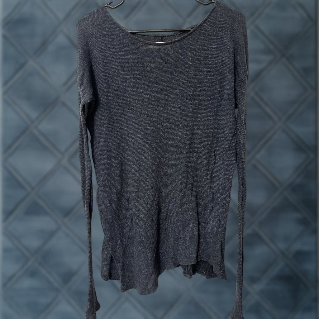 Abercrombie & Fitch ABERCROMBIE & FITCH Ladies' Small WAFFLE SHIRT (Gray Knit w/ Long Sleeves) EUC Size S / US 4 / IT 40 - 1 Thumbnail