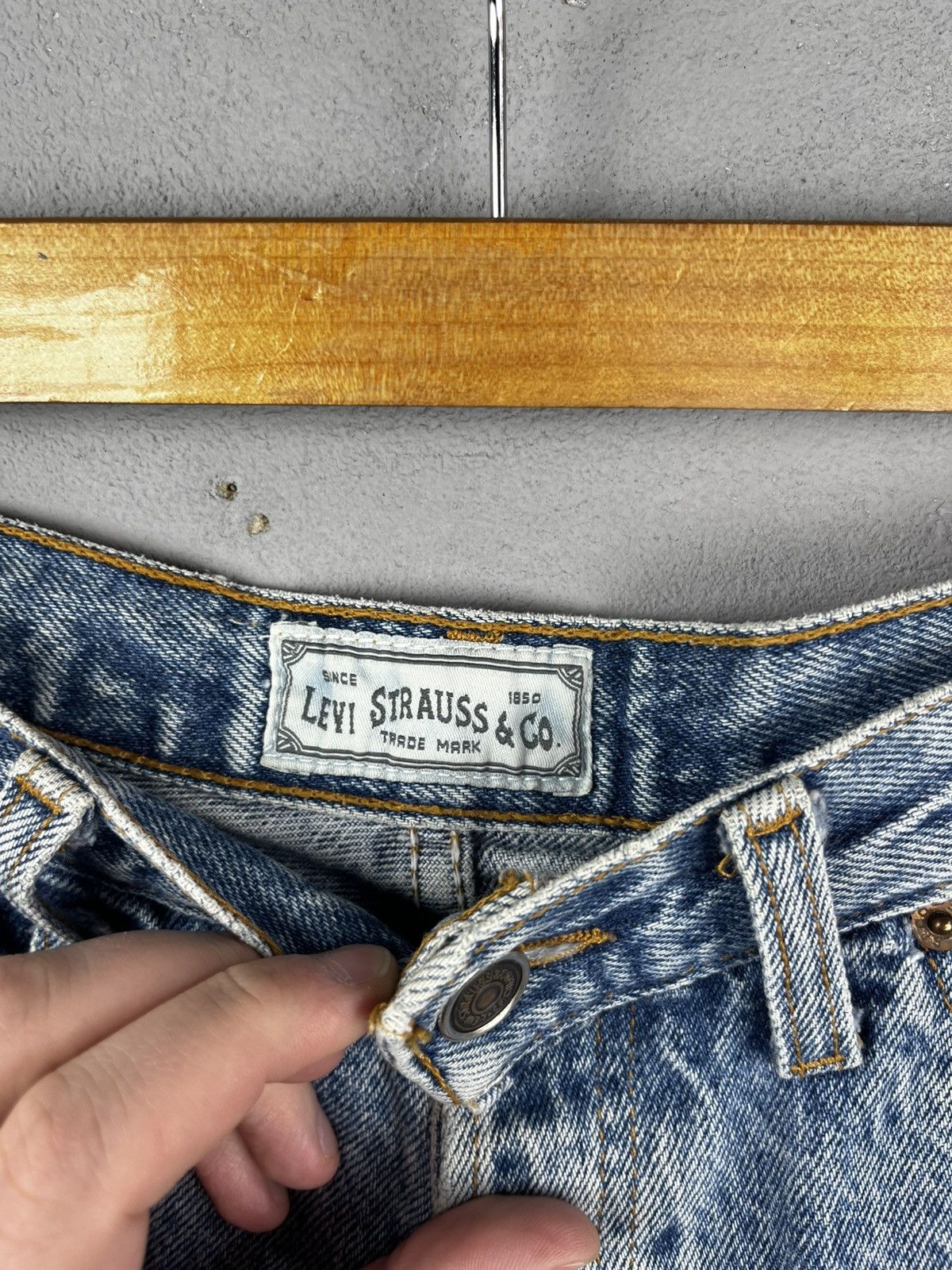 Levi's Levis shorts vintage silver tab Size US 32 / EU 48 - 10 Thumbnail