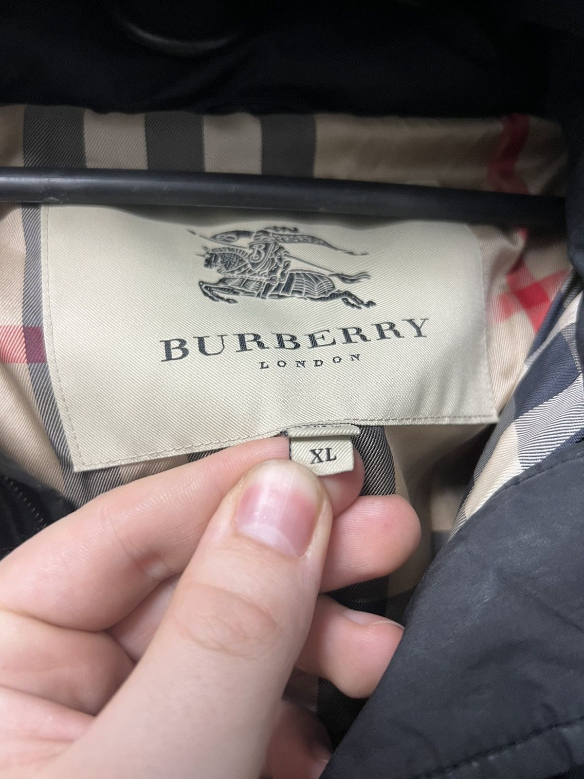 Burberry Burberry Puffer Jacket Luxury Size XL / US 12-14 / IT 48-50 - 19 Thumbnail