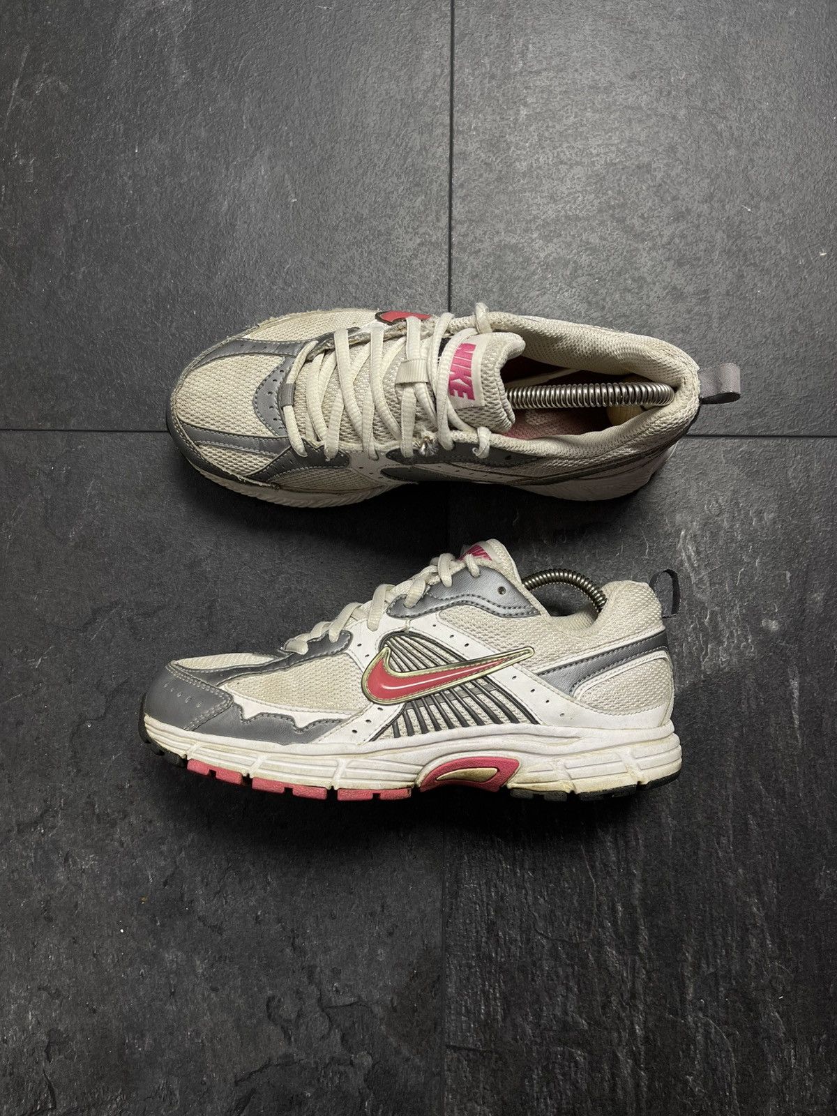 Streetwear Vintage Nike rare low top sneakers Size US 4.5 / IT 34.5 - 7 Thumbnail
