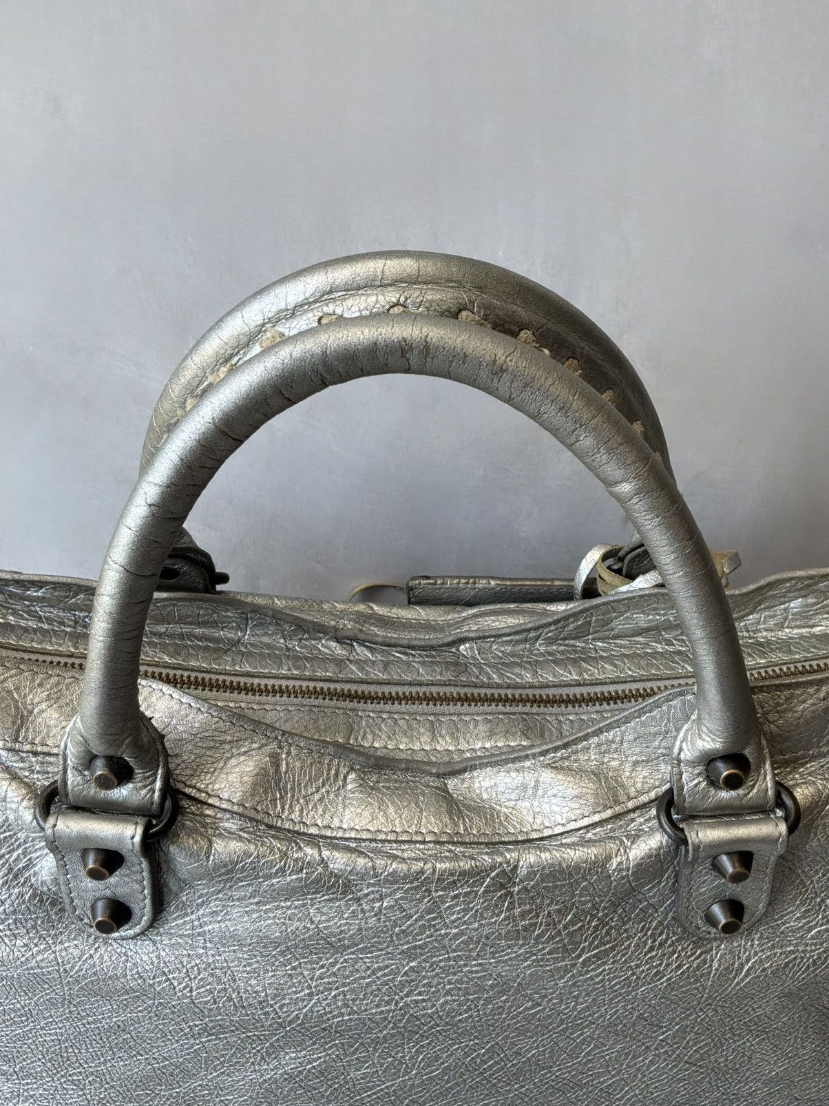 Balenciaga Balenciaga - Classic City - Metallic Silver Lambskin Bag Size ONE SIZE - 17 Thumbnail