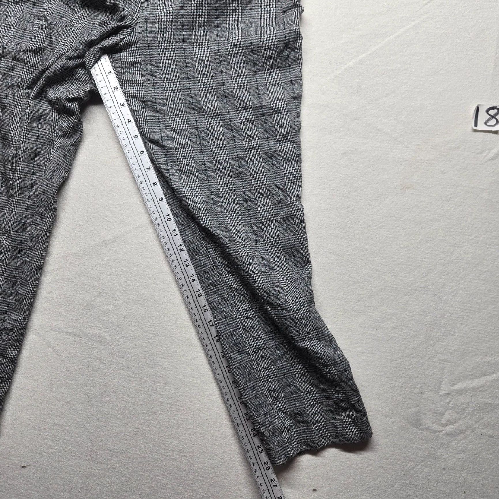 Vintage KIM ROGERS Women's Pants Gray Plaid Pull On Elastic Waist Size 16S Size 38" / US 16 / IT 52 - 6 Thumbnail