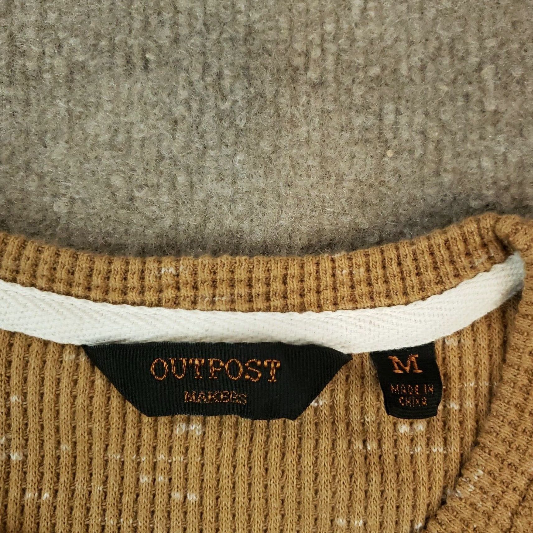 Vintage Outpost Henley Shirt Mens Medium Brown Long Sleeve Buttons Casual Outdoors Size US M / EU 48-50 / 2 - 5 Thumbnail