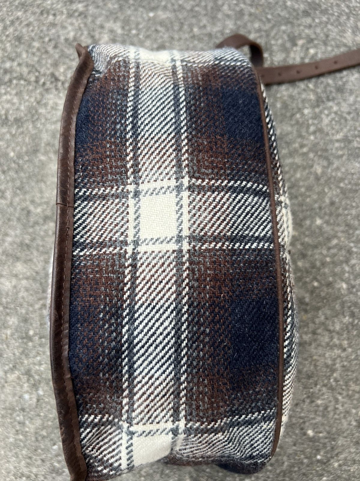 A.P.C. Vintage 2000s A.P.C. Shadow Plaid Sling Bag Size ONE SIZE - 11 Thumbnail