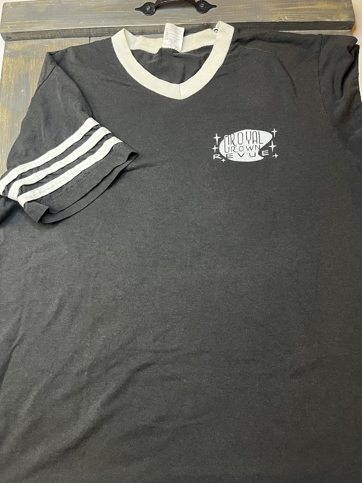 Band Tees Rare Vintage Royal Crown Revue Adidas Style Short Sleeve L Size US L / EU 52-54 / 3 - 1 Thumbnail