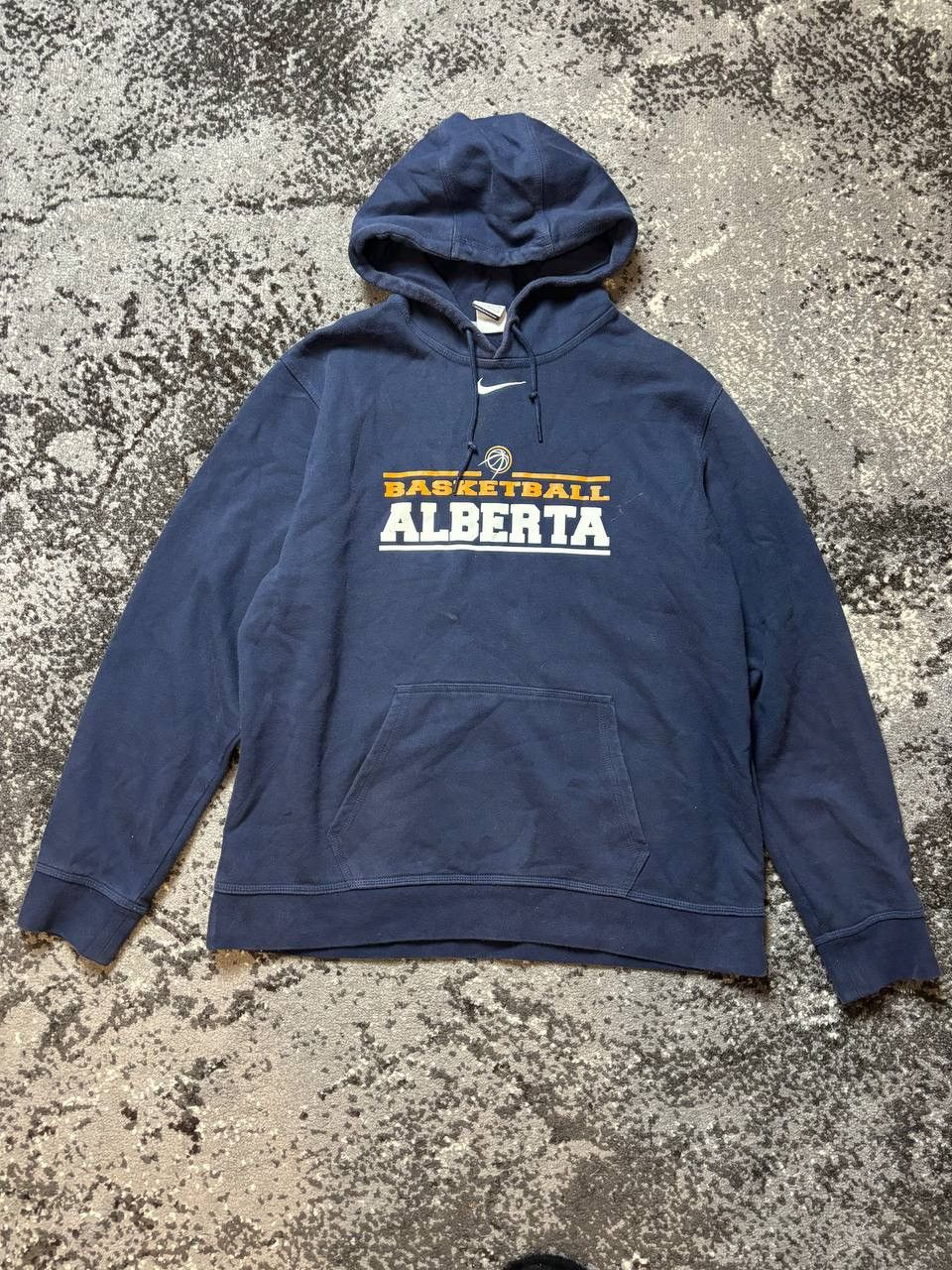 Nike × Vintage Vintage Y2K Nike Basketball Alberta Swoosh Hoodie Size US L / EU 52-54 / 3 - 1 Thumbnail