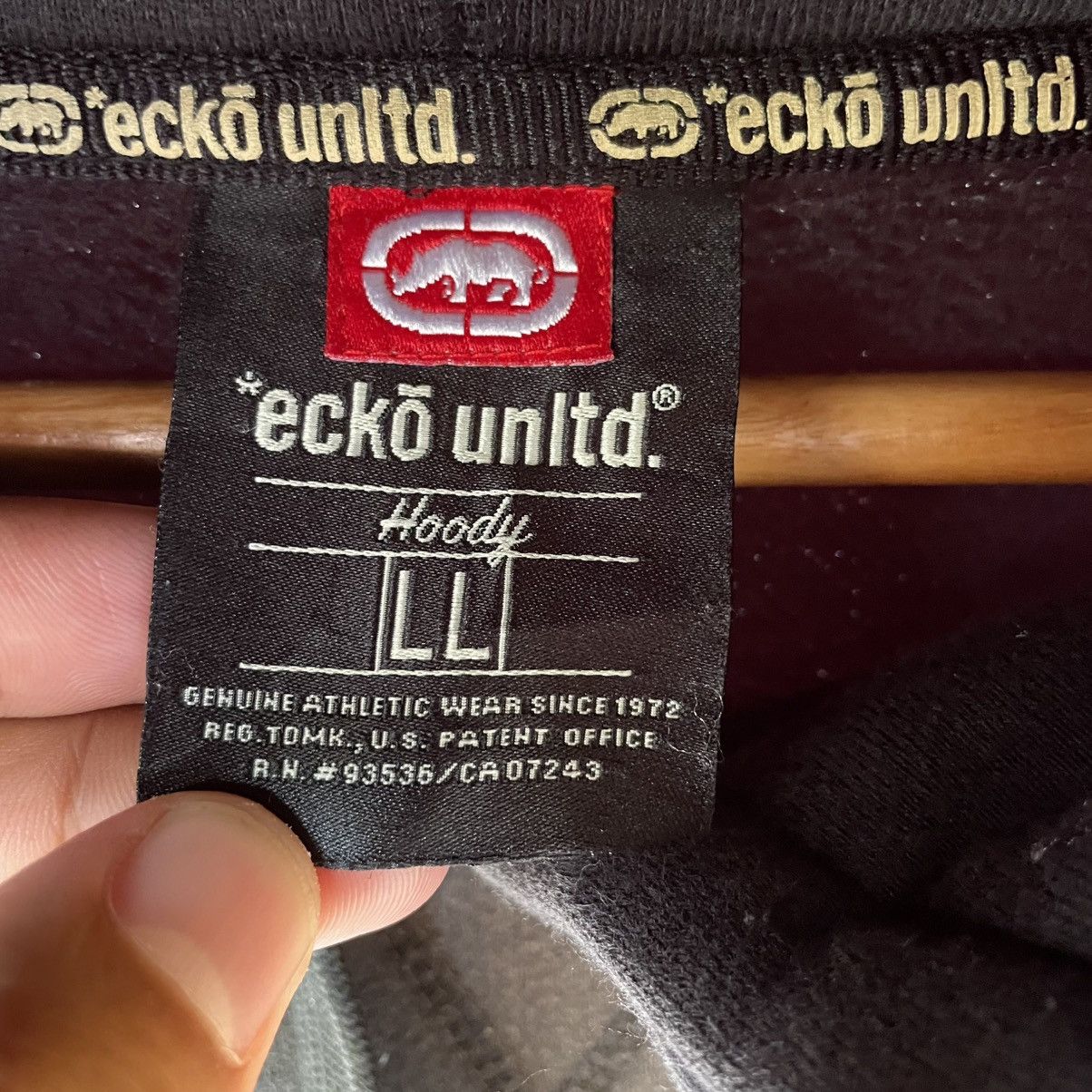Ecko Unltd. 🔥Vintage 90s Ecko Unltd Embroidered Big Logo Pullover Hoodie Size US M / EU 48-50 / 2 - 10 Thumbnail