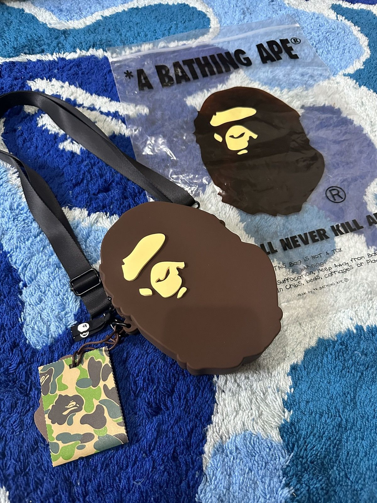 Bape Ape Head Silicon Case Size ONE SIZE - 1 Thumbnail