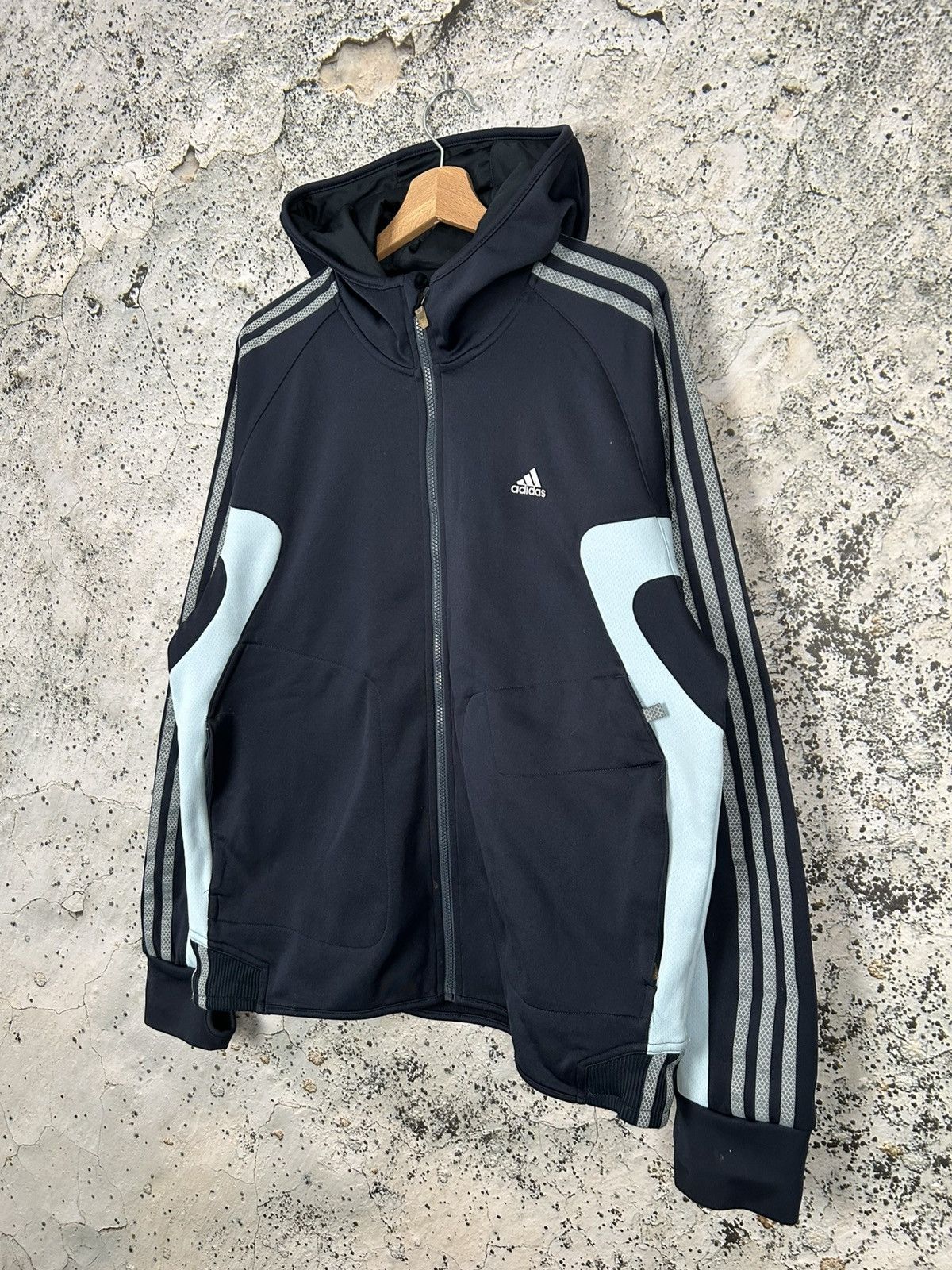 Adidas Vintage Adidas Zip Sweatshirt Streetwear Blue Sportswear Zip Size US L / EU 52-54 / 3 - 2 Thumbnail