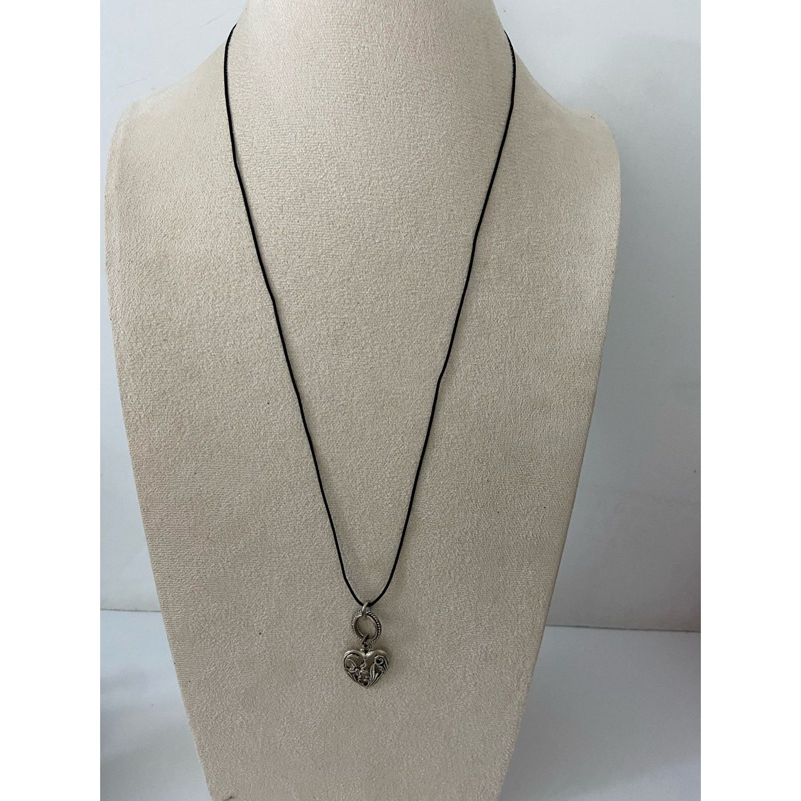 Other Floral heart, pendant, necklace, silver tone Size ONE SIZE - 1 Thumbnail