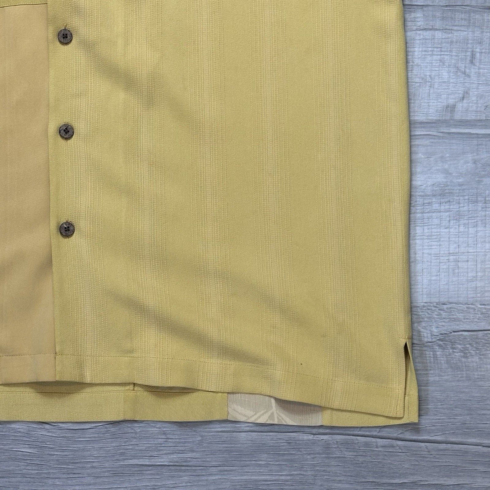 Tommy Bahama Tommy Bahama Silk Shirt Mens Short Sleeve Button Front Size US XL / EU 56 / 4 - 3 Thumbnail