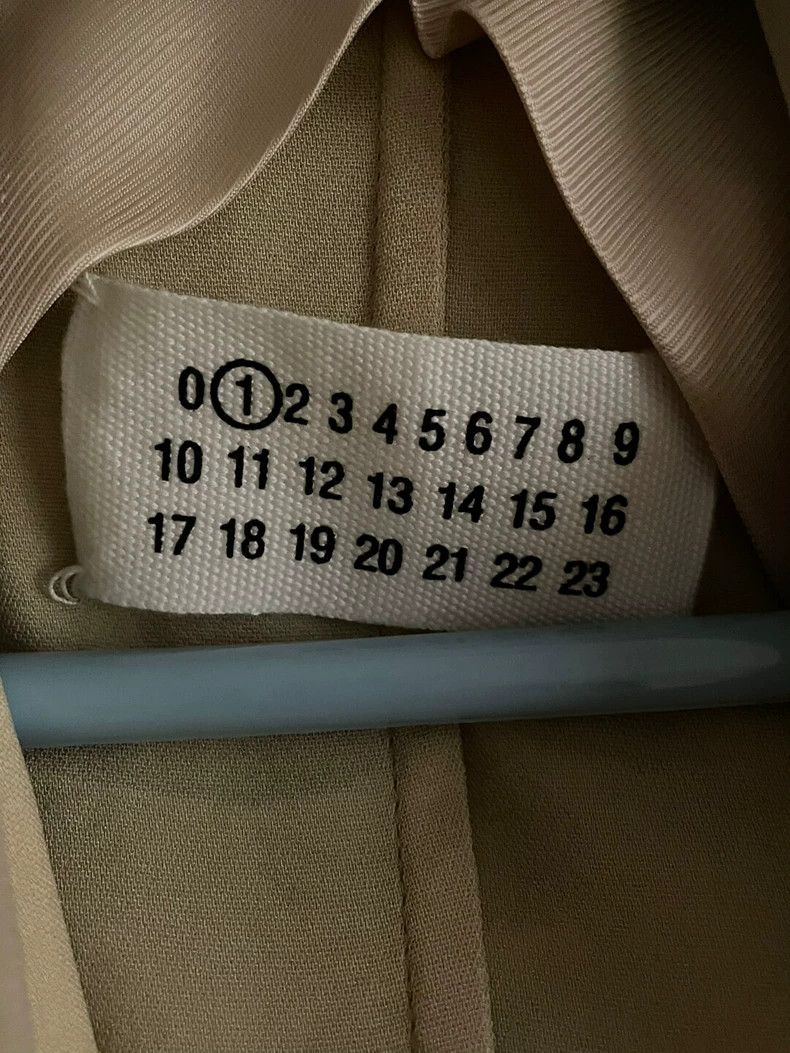 Maison Margiela Maison Margiela Taoist robe 2501-Nextarrow Size US M / EU 48-50 / 2 - 4 Thumbnail