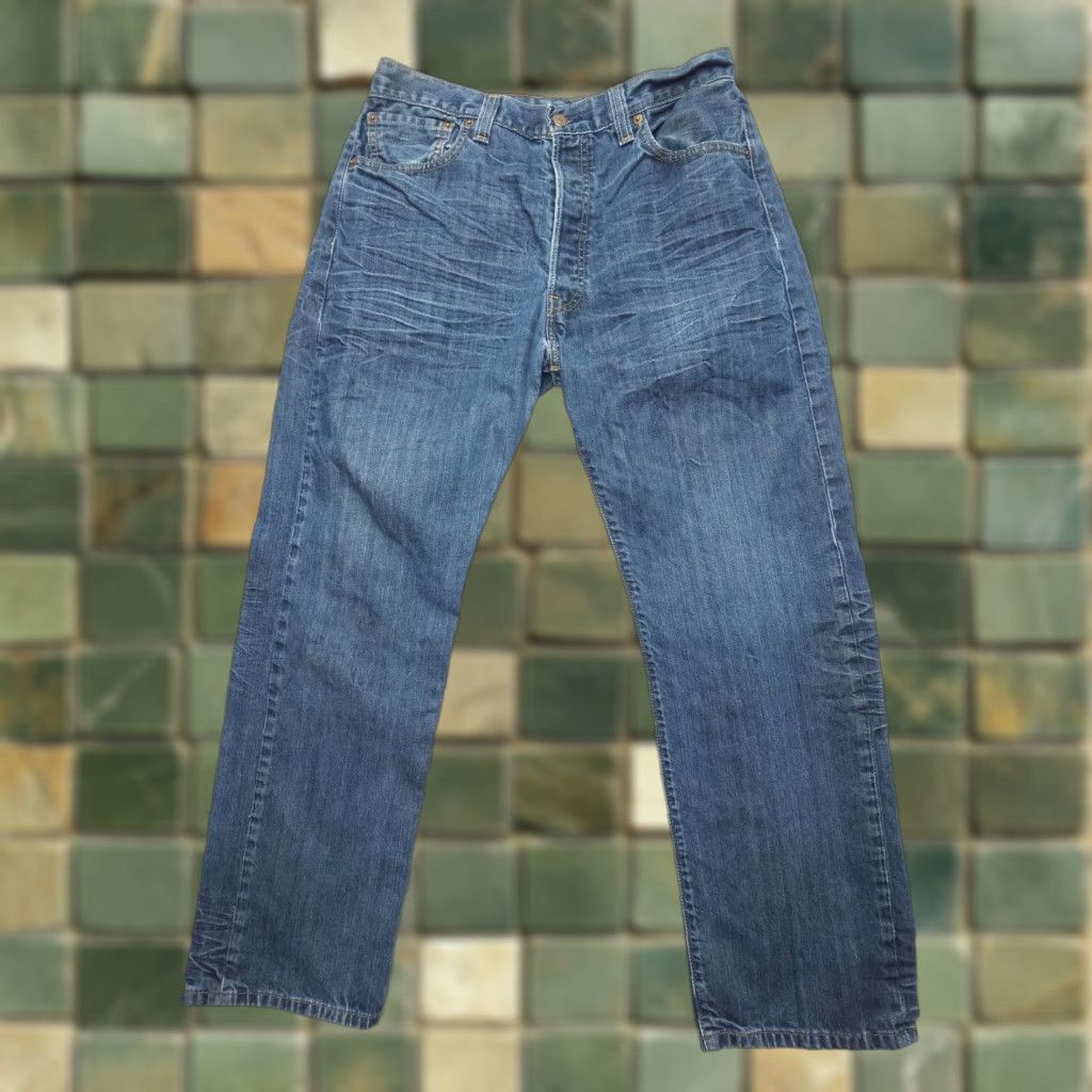 Levi's Levi's 501 Jeans 32 Regular Dark Wash Button Fly 5-Pocket Denim Blue Mens Vintage: No, 501 Model, Y2K Theme Size US 32 / EU 48 - 1 Thumbnail