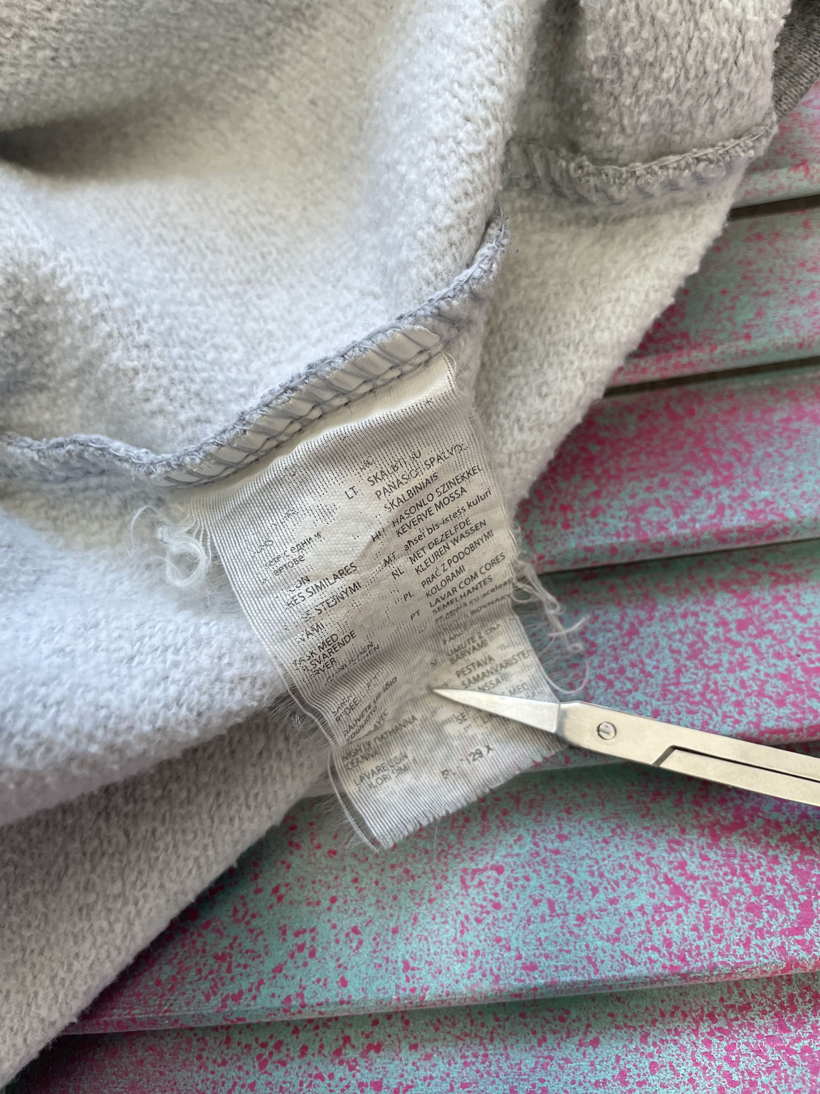 Japanese Brand MKI Miyuki Zoku Sweatshirt Center Logo Y2K Style Size US M / EU 48-50 / 2 - 8 Thumbnail