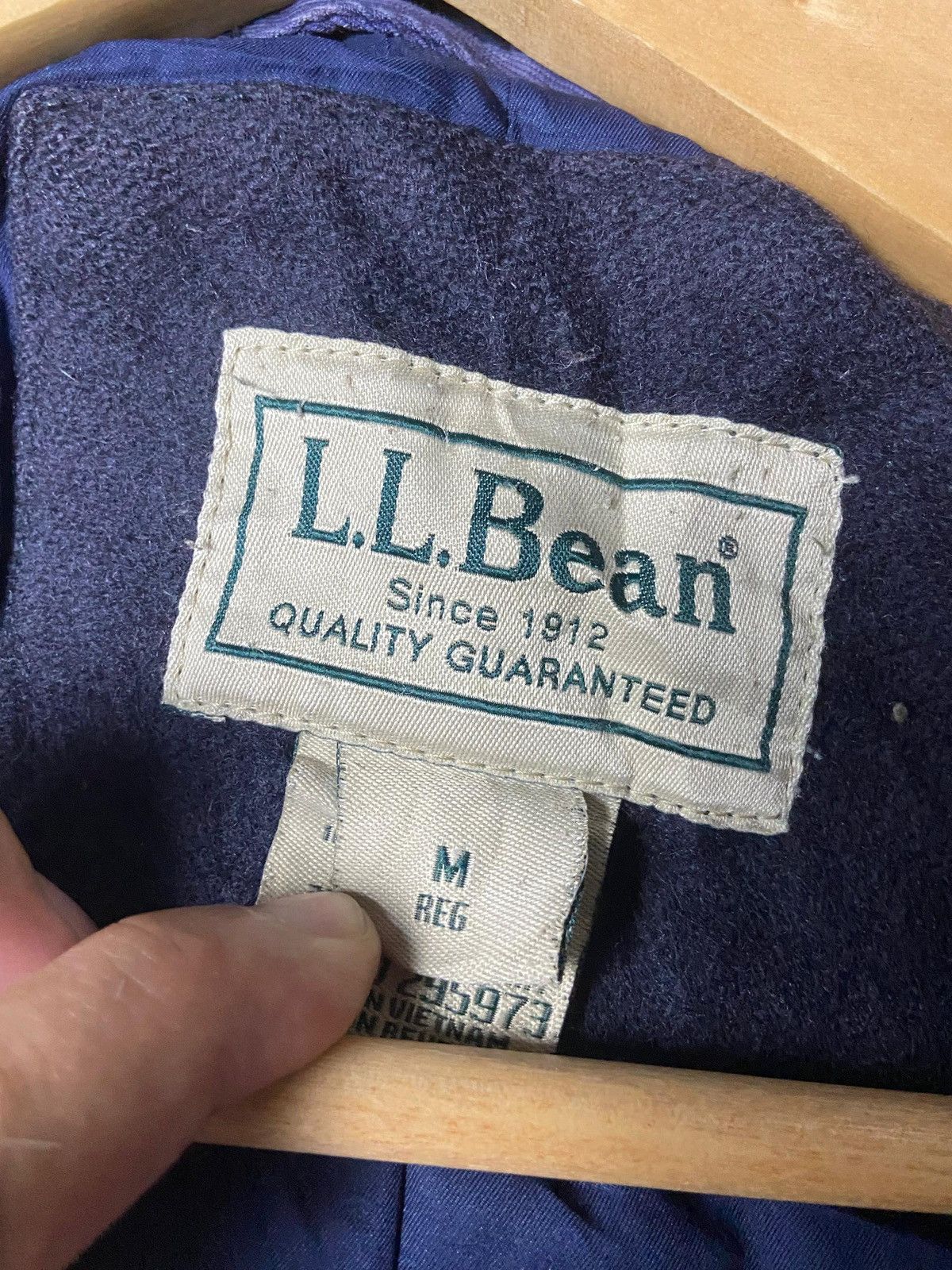 L.L. Bean Vintage L.L Bean Wool Buttoned Jacket (156) Size US M / EU 48-50 / 2 - 7 Thumbnail