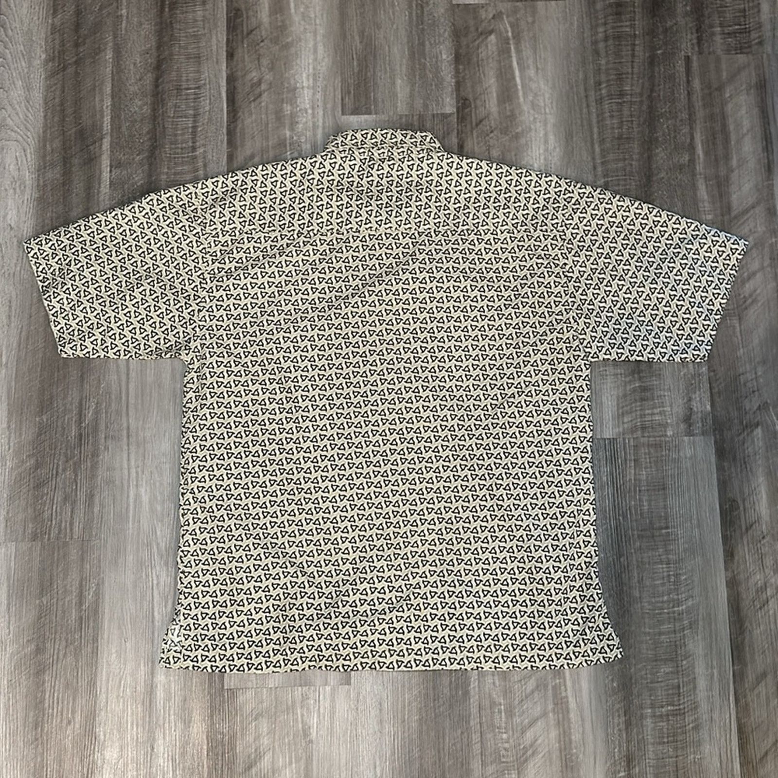 Other Address Unknown Short Sleeve Button Down - Large Size US L / EU 52-54 / 3 - 3 Thumbnail