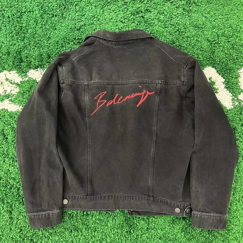 Balenciaga Balenciaga Balenciaga Denim Jacket in Excellent Condition Size US L / EU 52-54 / 3 - 2 Thumbnail