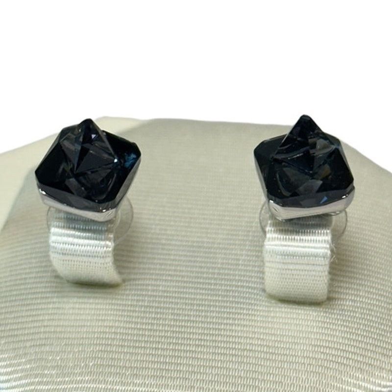 Swarovski Swarovski Ortyx stud earrings Pyramid cut, Gray Size ONE SIZE - 6 Thumbnail