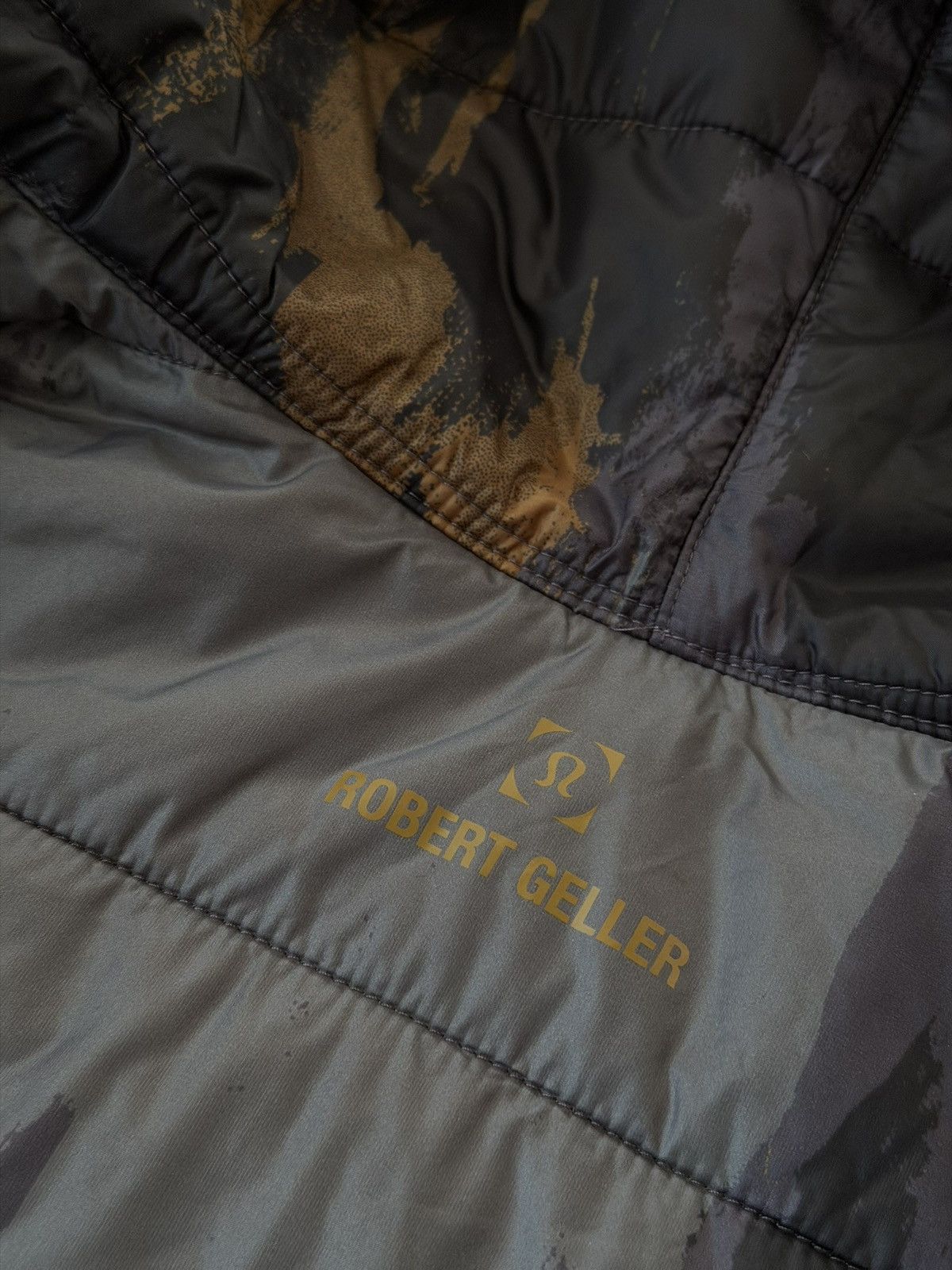 Lululemon × Robert Geller Avant Garde Reversible Lululemon x Rober Geller Primaloft Size US L / EU 52-54 / 3 - 14 Thumbnail