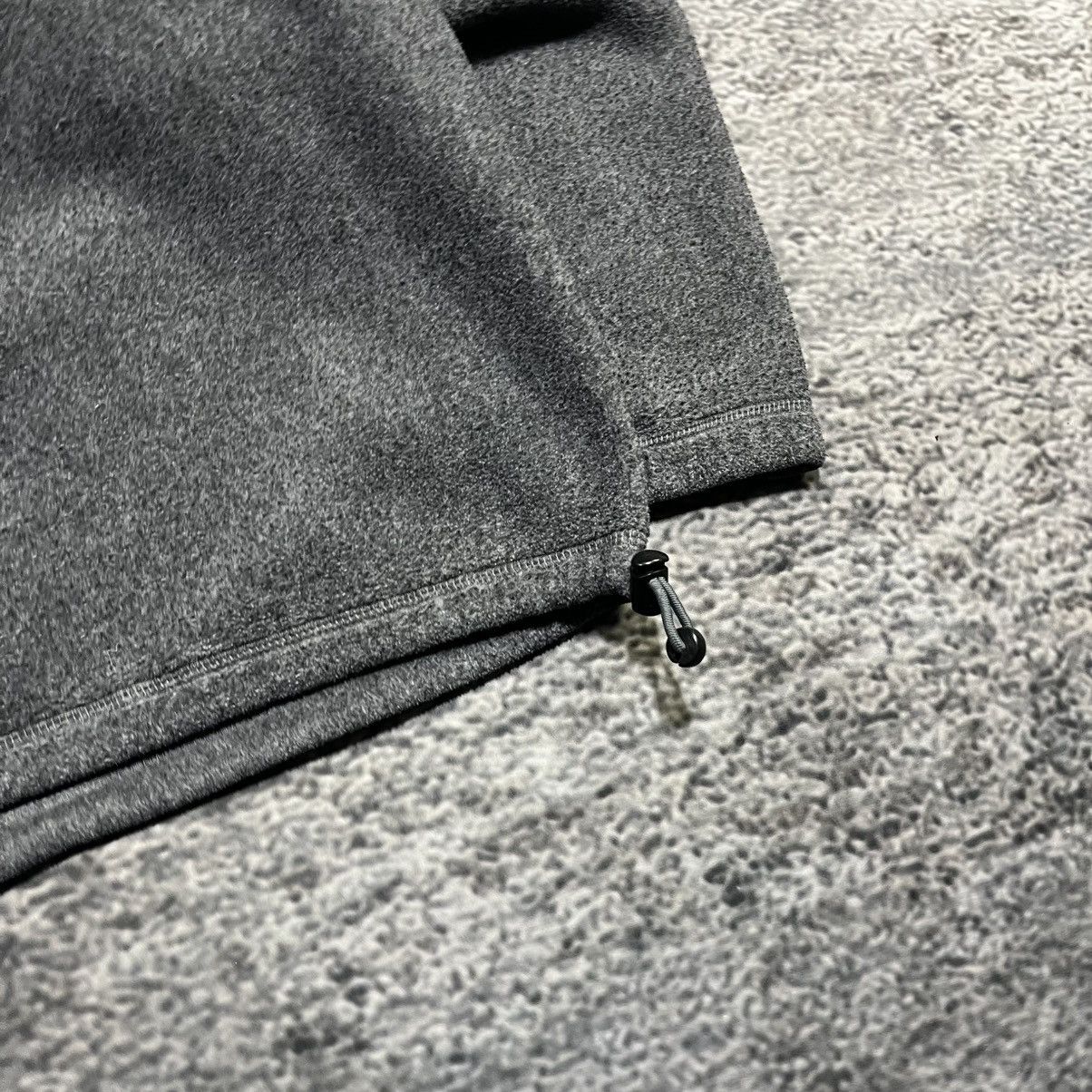 Tommy Hilfiger Vintage Tommy Hilfiger Skater Gray 1/4 Zip Fleece Sweater Size US XL / EU 56 / 4 - 5 Thumbnail
