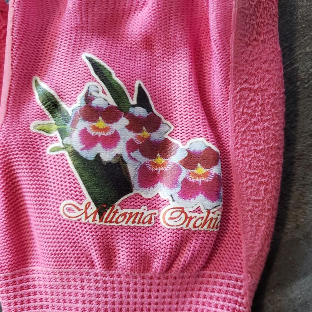 Designer Pink Vibrant Nitrile Grip Glove Size ONE SIZE - 3 Thumbnail