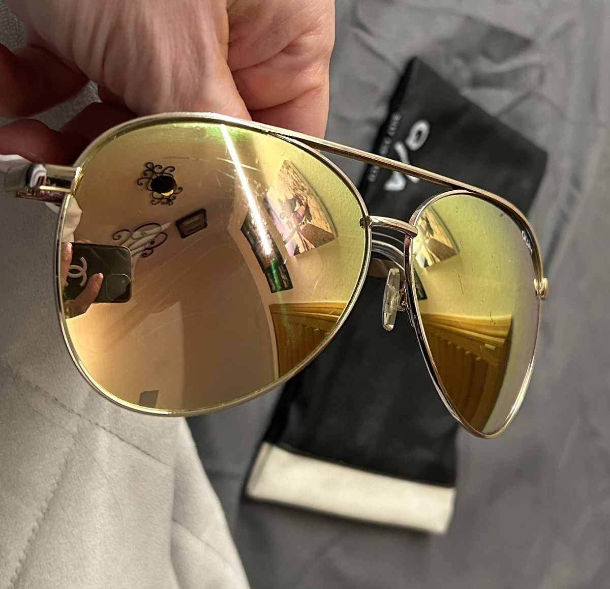 Quay Preowned Gold Mirrored Brow Bar Aviator Sunglasses Size ONE SIZE - 2 Thumbnail