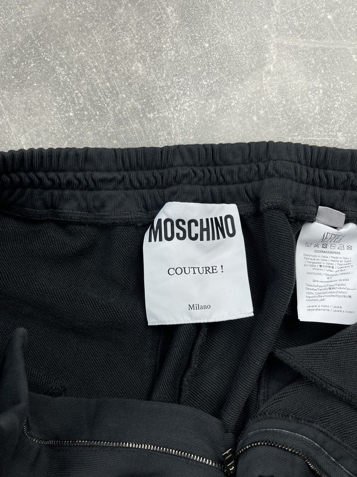 Moschino Moschino Couture Black Logo Jogger Pants Relaxed Tapered Fit Size US 32 / EU 48 - 12 Thumbnail