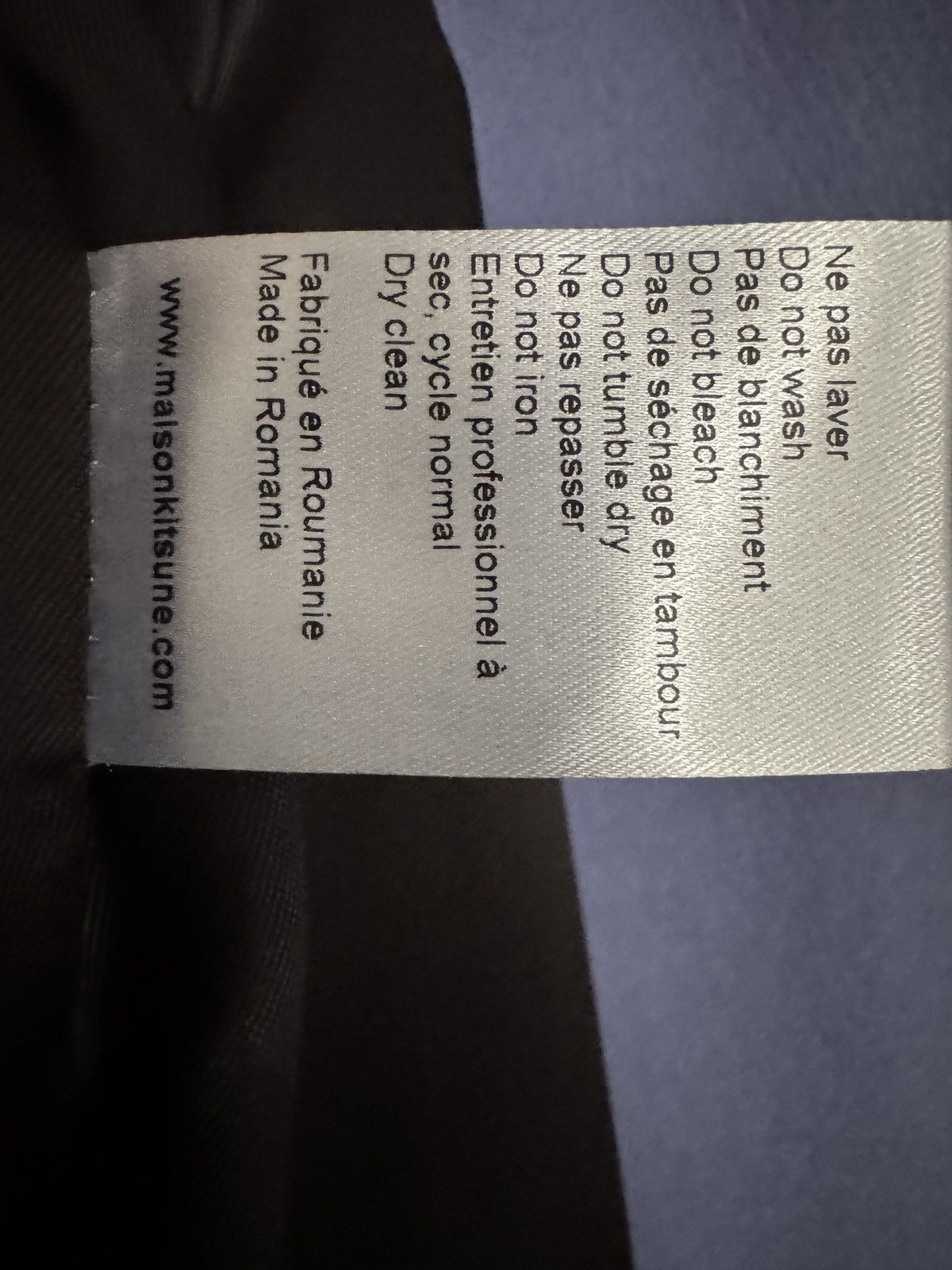 Maison Kitsune Unisex Oversize Double breasted Wrap Coat - M Unisex Size US M / EU 48-50 / 2 - 9 Thumbnail