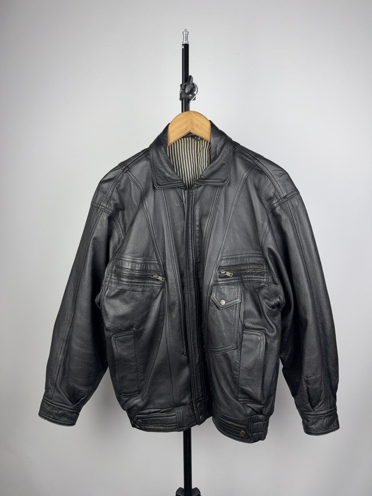 Vintage Vintage 90s Avant Garde Leather Biker MOTO Y2K Jacket Size US S / EU 44-46 / 1 - 1 Thumbnail