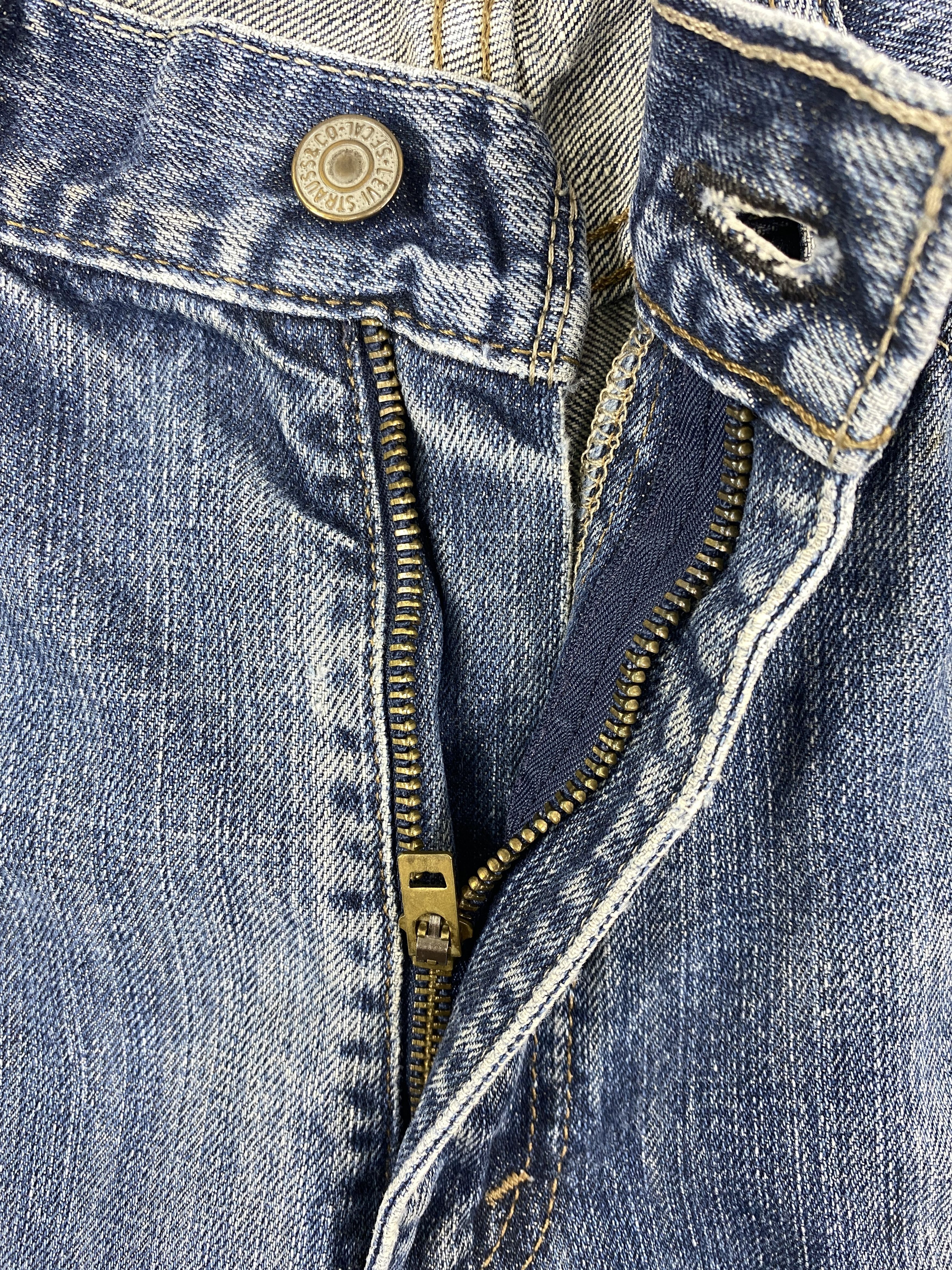 Levi's Distressed Blue Vintage Levi's 514 35x29 Denim -JN1711 Size US 35 - 6 Thumbnail