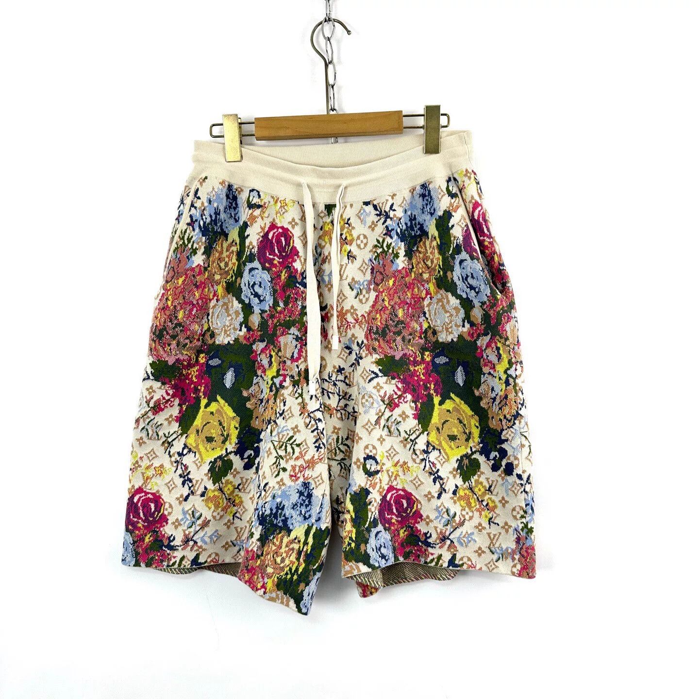 Louis Vuitton Louis Vuitton Floral Print Knit Shorts Size 32" / US 10 / IT 46 - 1 Thumbnail