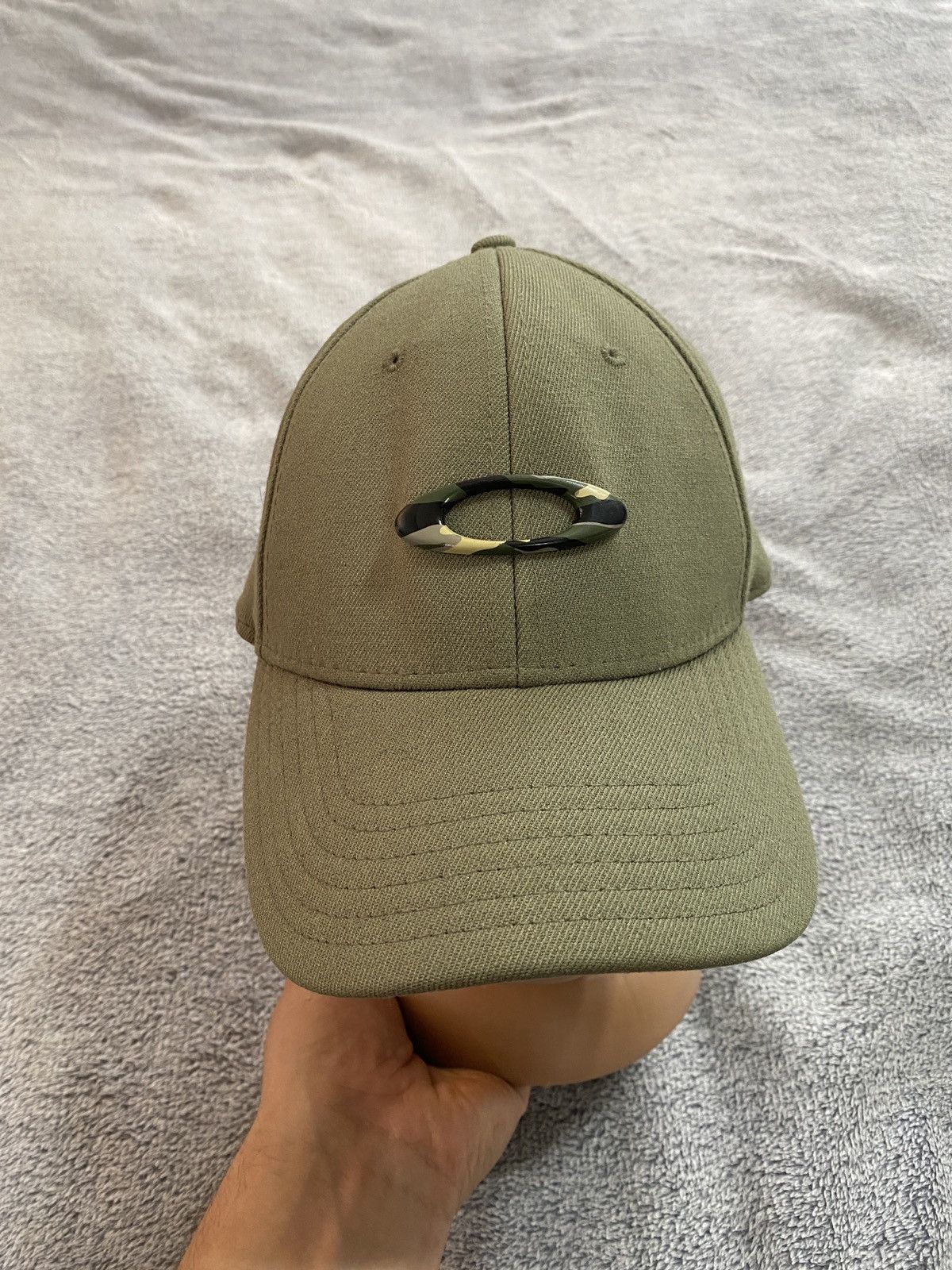 Oakley Vintage Oakley cap distressed Y2k millitary Style Size ONE SIZE - 1 Thumbnail