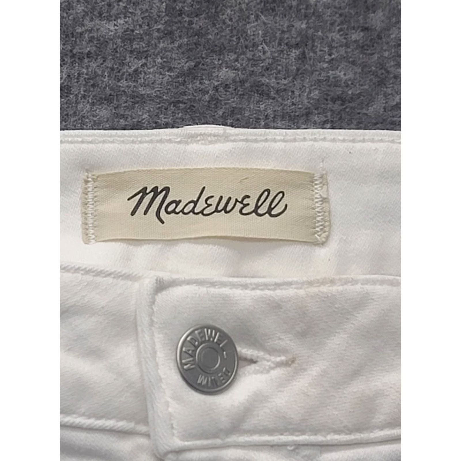 Madewell Madewell Jeans Womens 28x28 Curvy Kick Out Flared High Rise Stretch Comfort Jeans Size 28" / US 6 / IT 42 - 2 Thumbnail