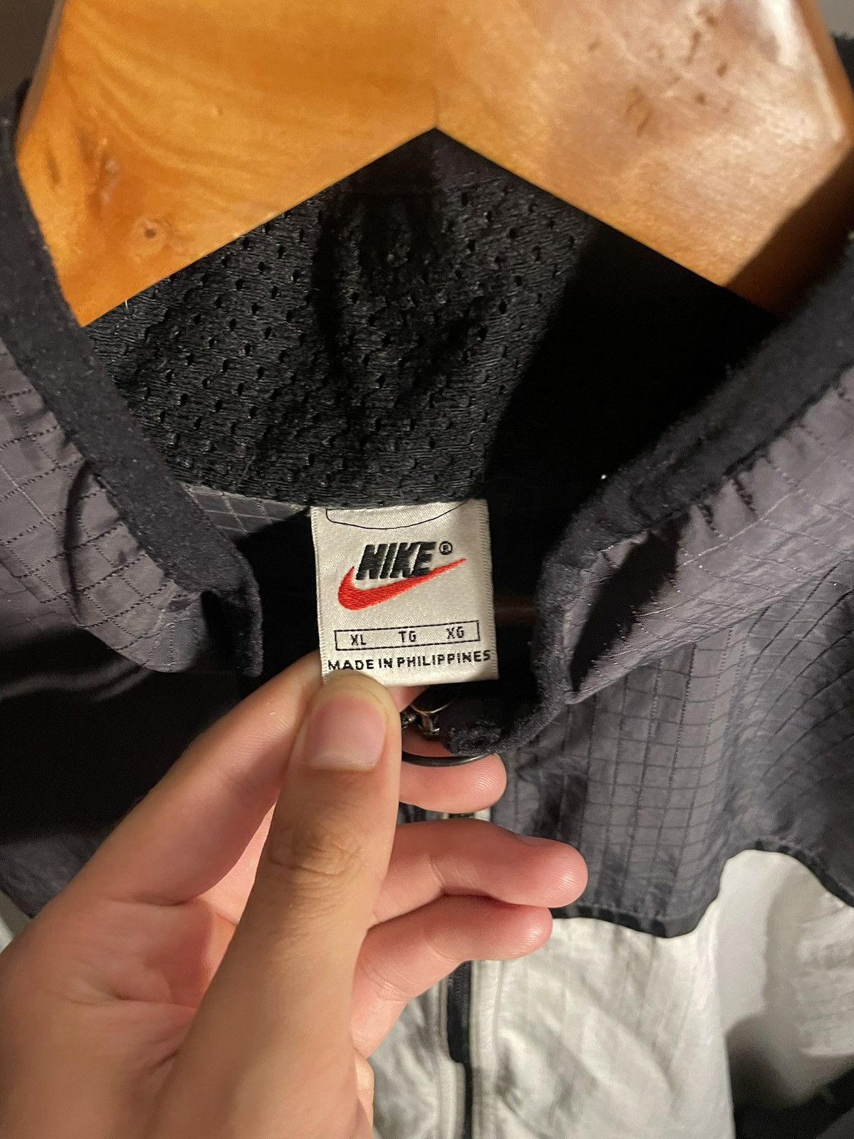 Nike Vintage 90’s Nike rib stop 3m reflective zip up wind breaker Size US XL / EU 56 / 4 - 3 Thumbnail