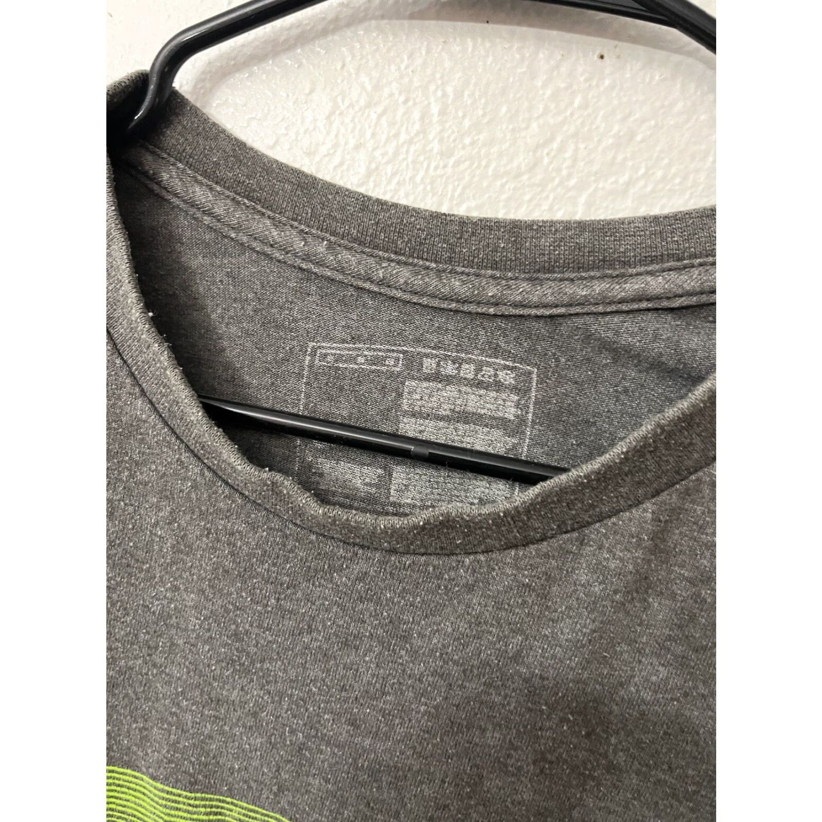 Nike The Nike Tee Adult Medium Gray Y2K Short Sleeve Crewneck T-shirt Logo Nike Dri-Fit Mens M Gray Short Sleeve Crew Neck T-Shirt Size US M / EU 48-50 / 2 - 3 Thumbnail