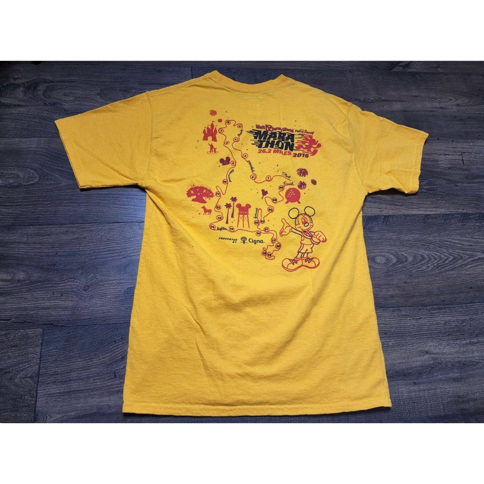 Champion Champion 2016 runDisney WDW Marathon T-Shirt Mens M Yellow Donald Duck Graphic Tee Size US M / EU 48-50 / 2 - 2 Thumbnail