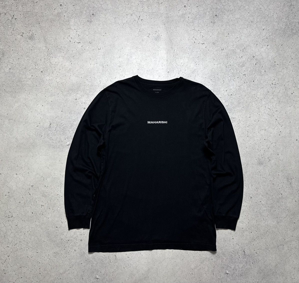 Maharishi Maharishi Center Logo Black Long Sleeve Size XL Size US XL / EU 56 / 4 - 2 Thumbnail