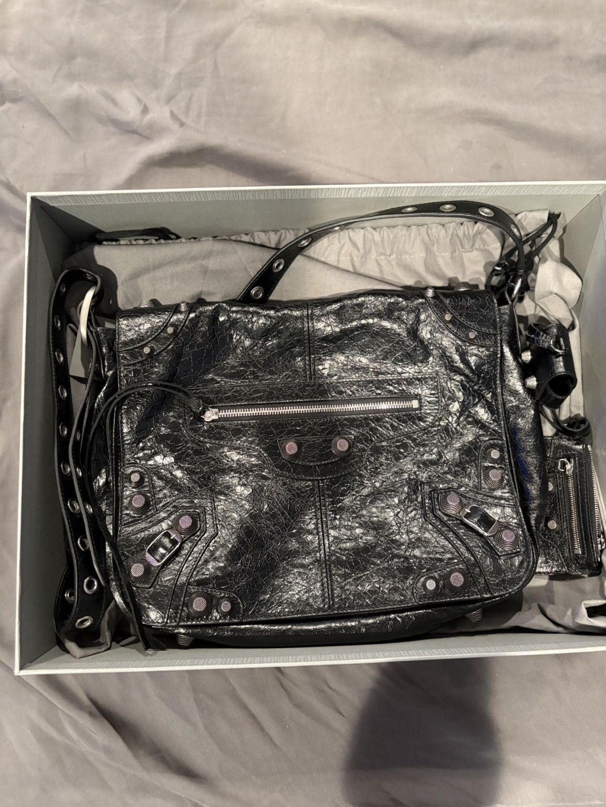 Balenciaga Le Cagole Messenger Bag