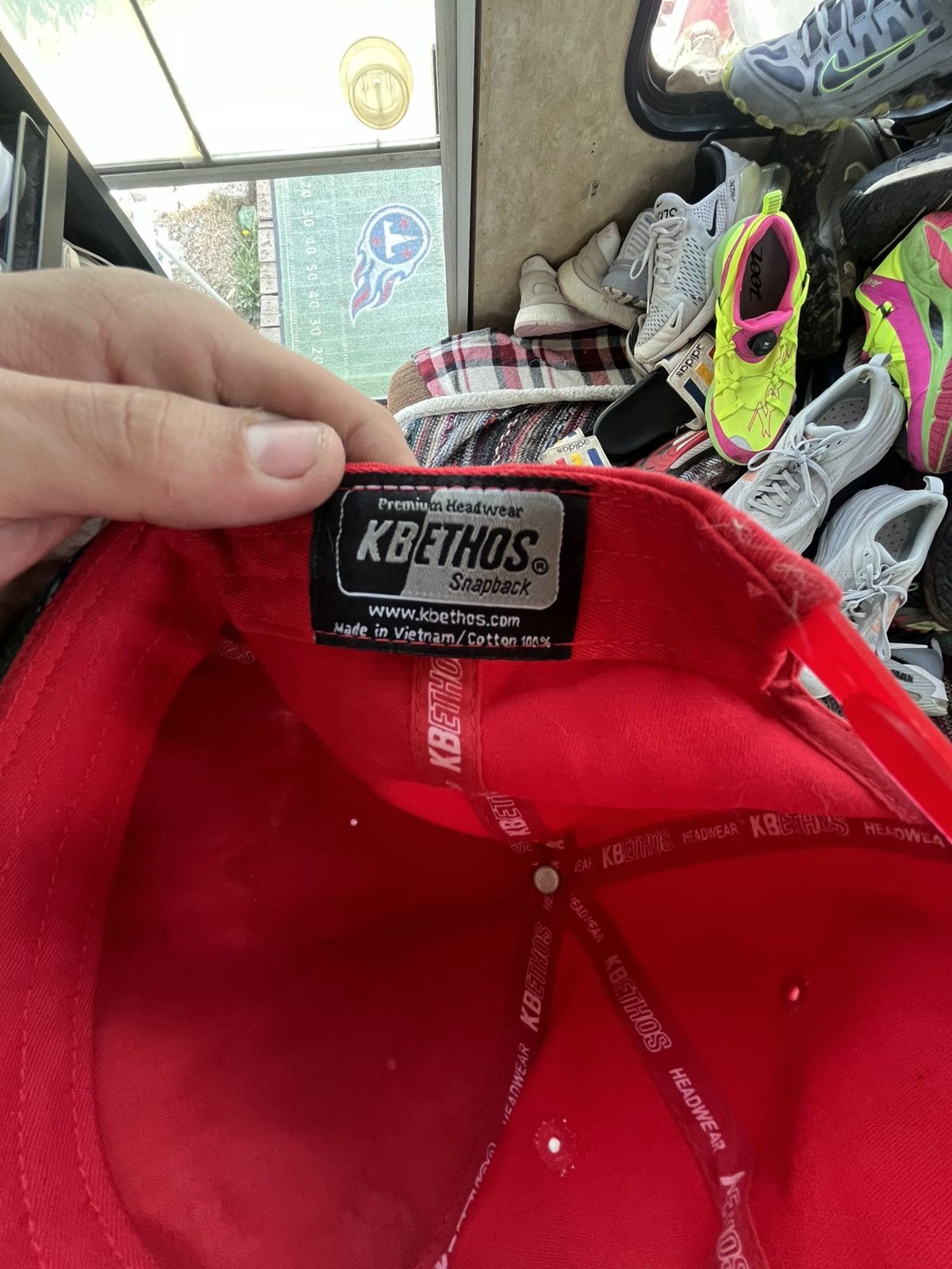 Other Galaxy Red Chicago Bulls Hat Size ONE SIZE - 6 Thumbnail